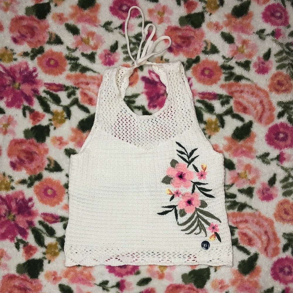 Crochet floral crop top